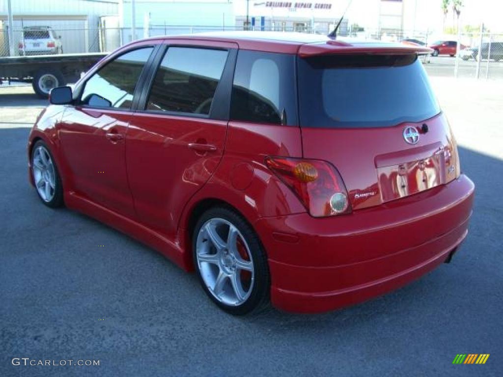 2005 xA  - Absolutely Red / Dark Charcoal photo #9