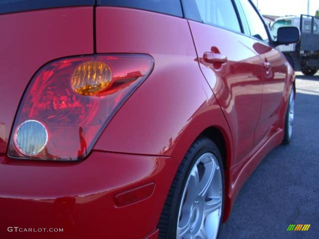 2005 xA  - Absolutely Red / Dark Charcoal photo #18
