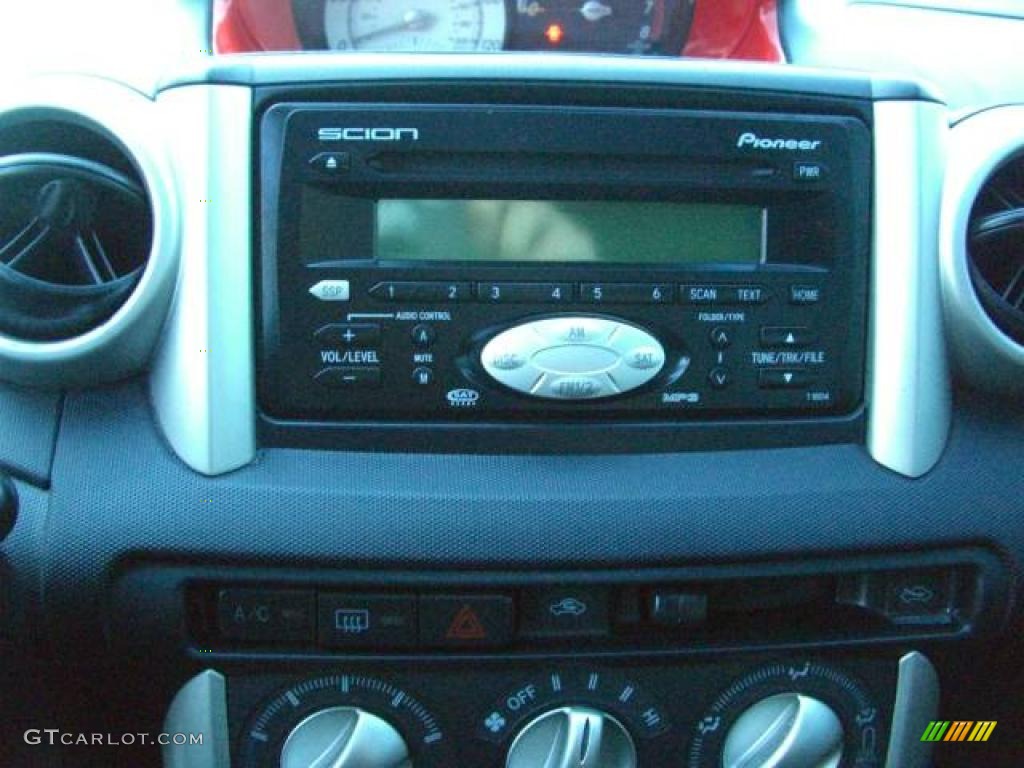 2005 xA  - Absolutely Red / Dark Charcoal photo #45