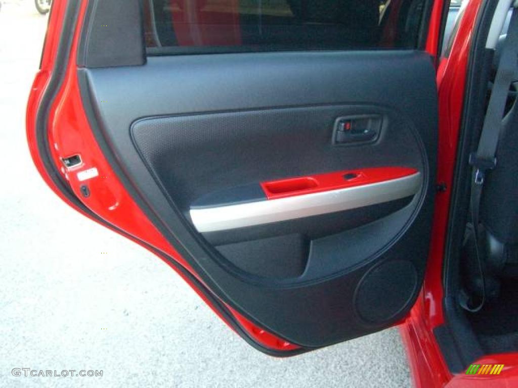 2005 xA  - Absolutely Red / Dark Charcoal photo #47