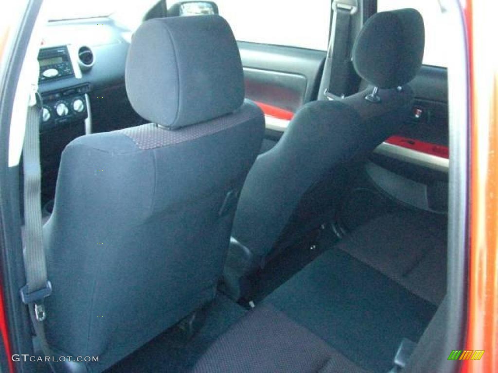 2005 xA  - Absolutely Red / Dark Charcoal photo #48