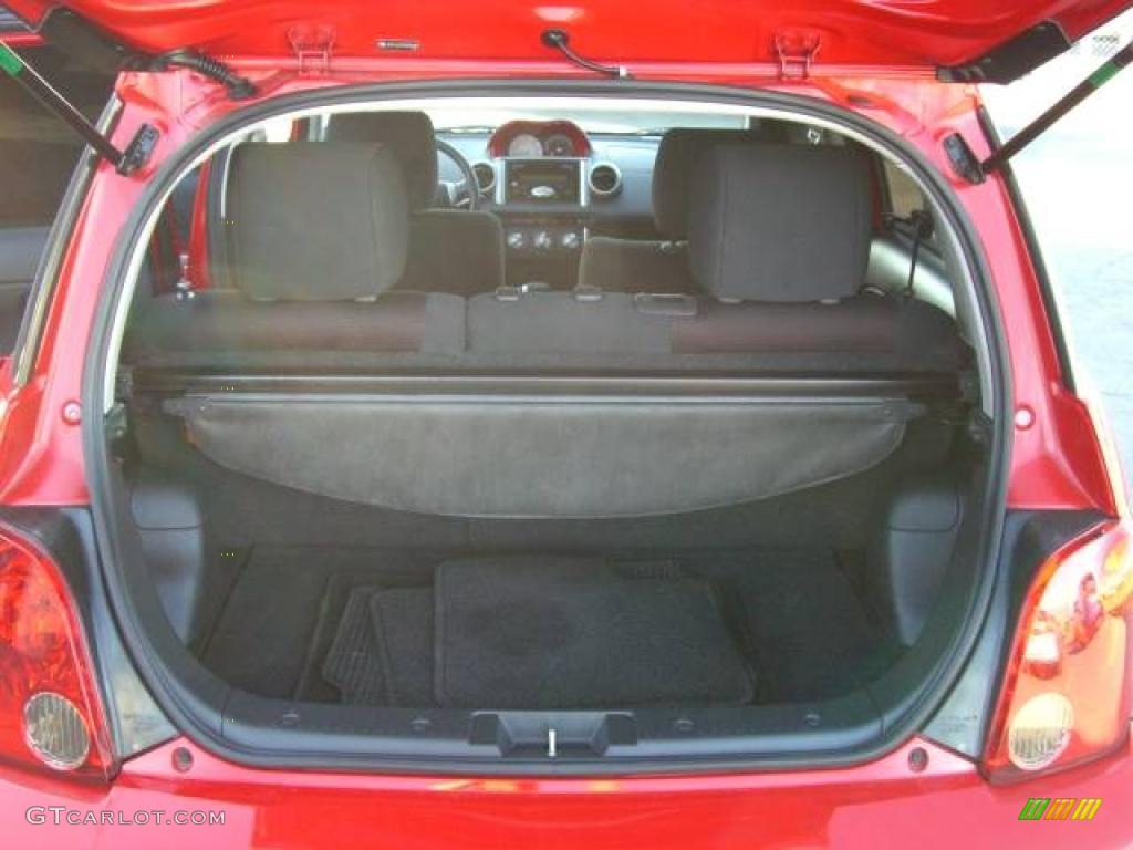2005 xA  - Absolutely Red / Dark Charcoal photo #50