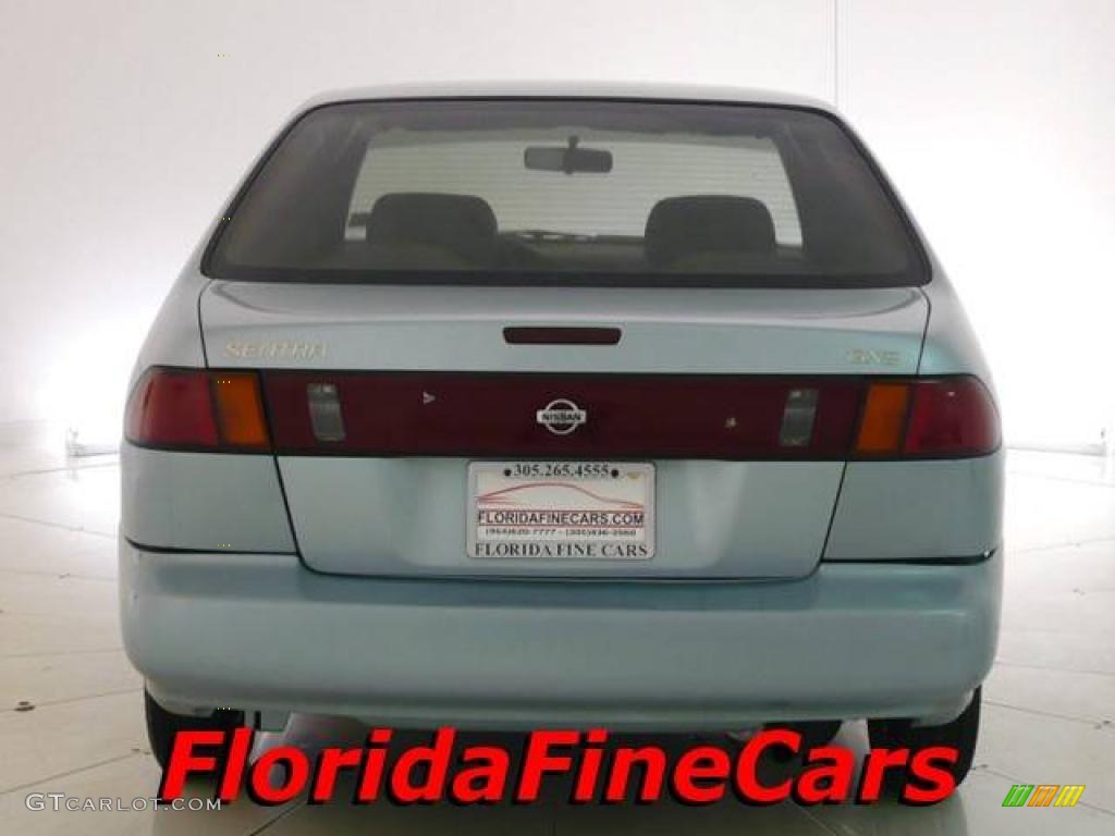 1997 Sentra  - Silver Mint Metallic / Light Gray photo #6