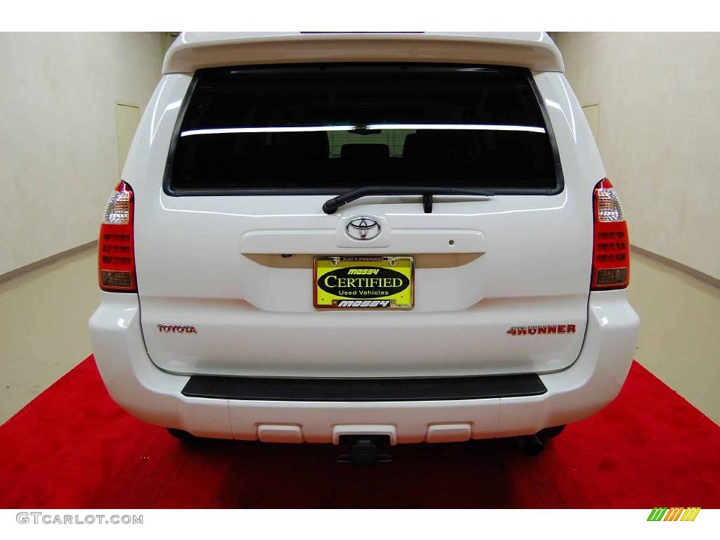 2006 4Runner Limited - Natural White / Taupe photo #8