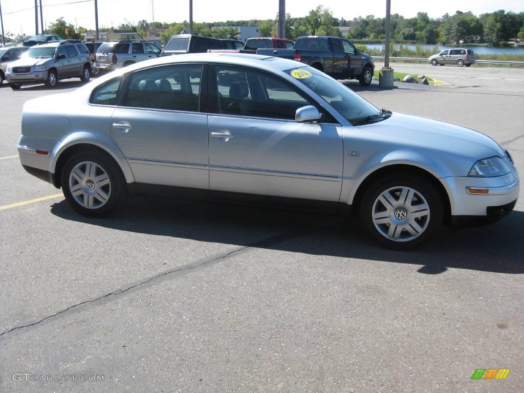 2002 Passat W8 4Motion Sedan - Reflex Silver Metallic / Black photo #7