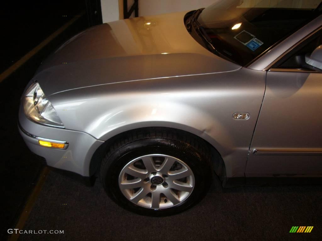 2003 Passat GLS Sedan - Reflex Silver Metallic / Grey photo #4