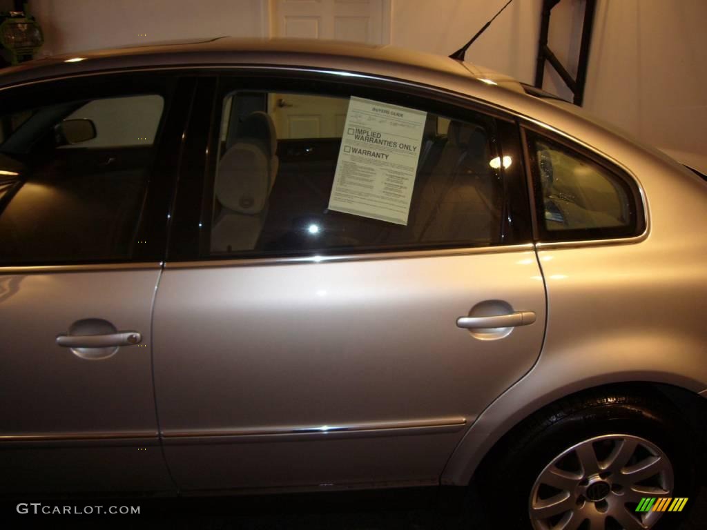 2003 Passat GLS Sedan - Reflex Silver Metallic / Grey photo #6