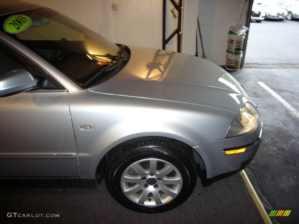 2003 Passat GLS Sedan - Reflex Silver Metallic / Grey photo #14