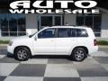 2004 Super White Toyota Highlander V6  photo #1