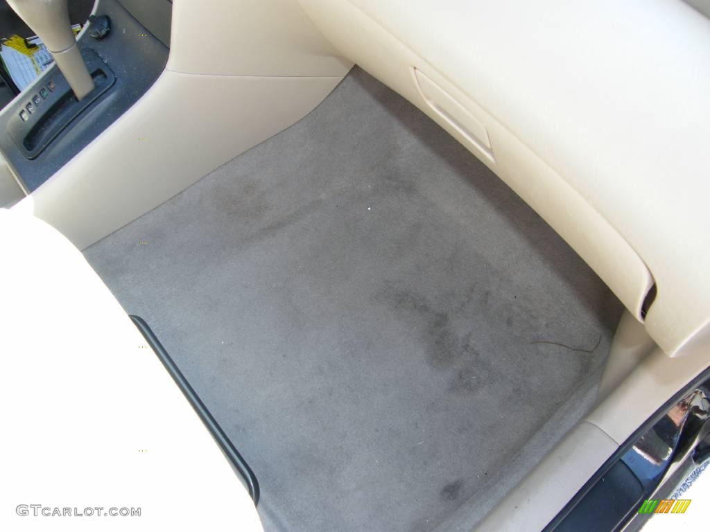 2006 Corolla CE - Black Sand Pearl / Beige photo #27
