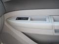 Cool Vanilla White - 300 Touring Photo No. 7