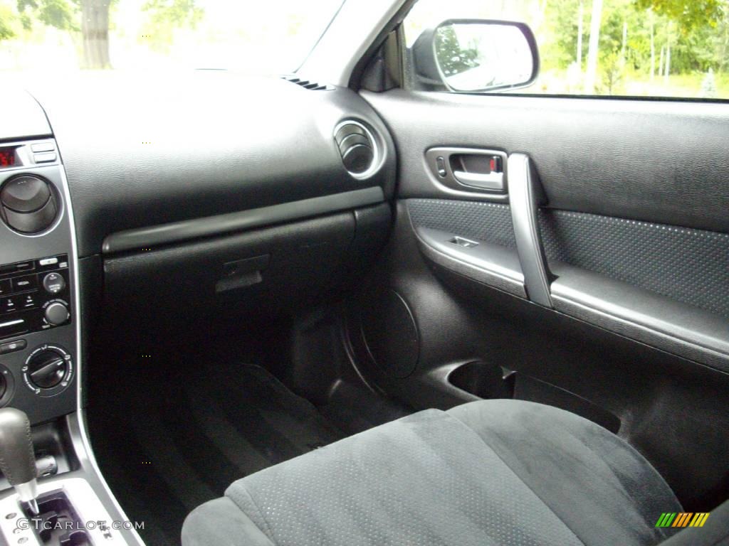 2007 MAZDA6 i Sport Sedan - Onyx Black / Black photo #9