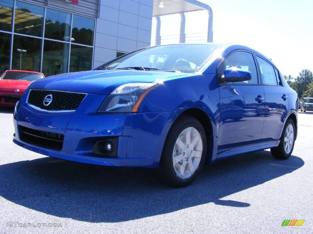 2010 Sentra 2.0 SR - Blue Metallic / Charcoal photo #2