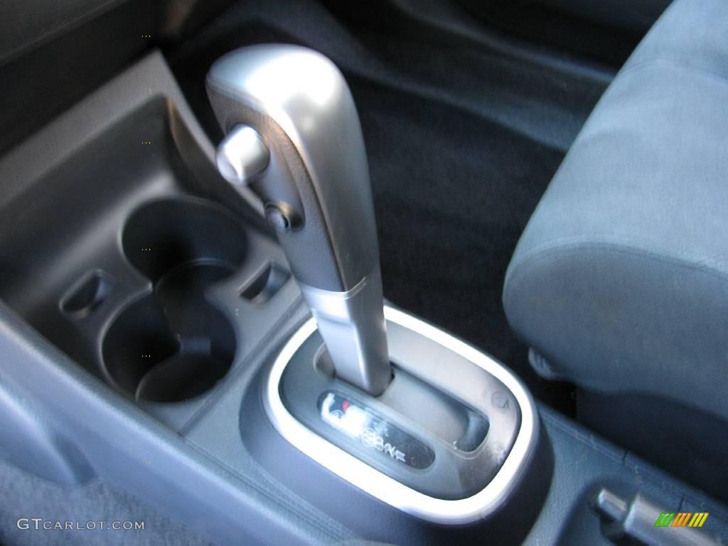 2008 Versa 1.8 S Hatchback - Magnetic Gray / Charcoal photo #9