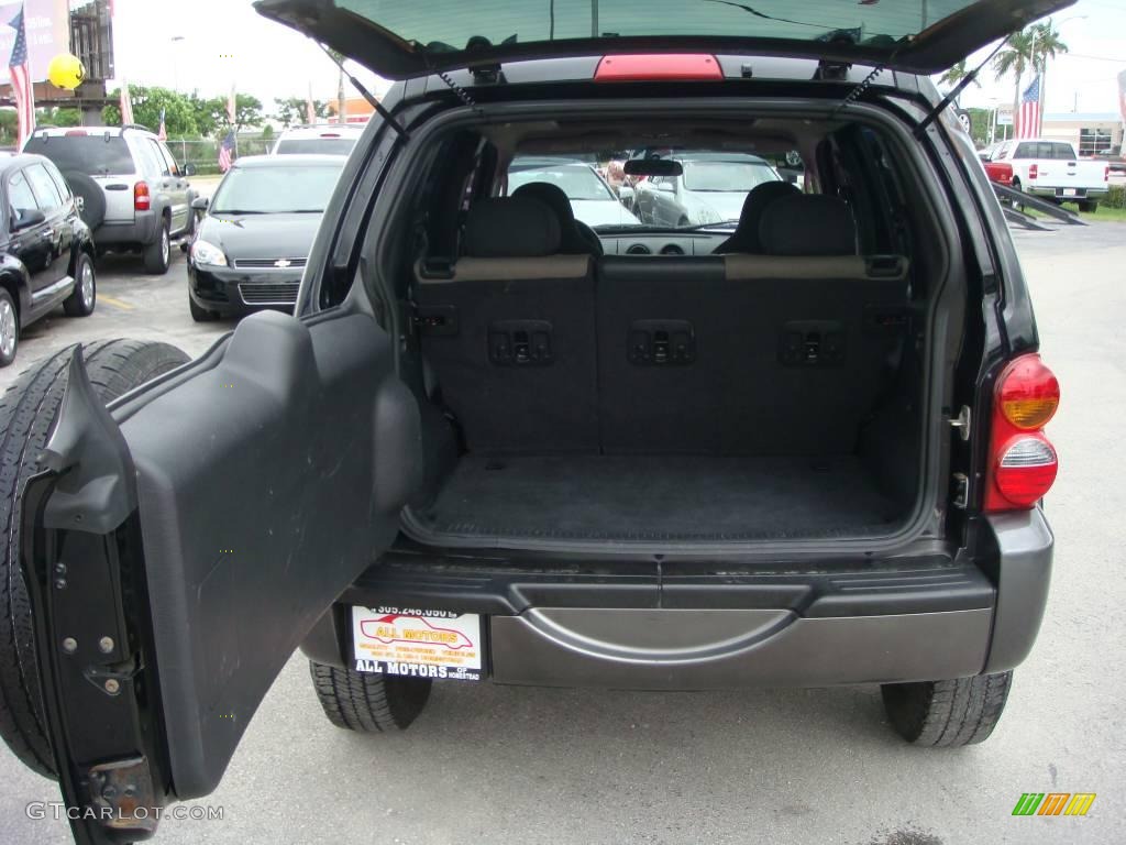 2004 Liberty Sport 4x4 Columbia Edition - Black Clearcoat / Light Taupe/Dark Slate Gray photo #14