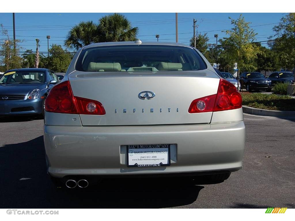 2006 G 35 Sedan - Serengeti Sand Metallic / Wheat photo #18