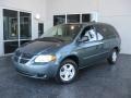 2007 Magnesium Pearl Dodge Grand Caravan SE  photo #3