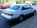 Super White - Camry LE Photo No. 5