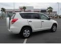 Super White - RAV4 I4 Photo No. 6