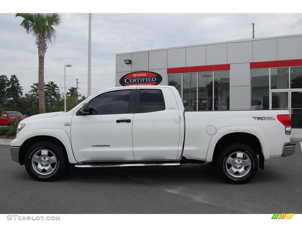 2007 Tundra SR5 TRD Double Cab - Super White / Black photo #1