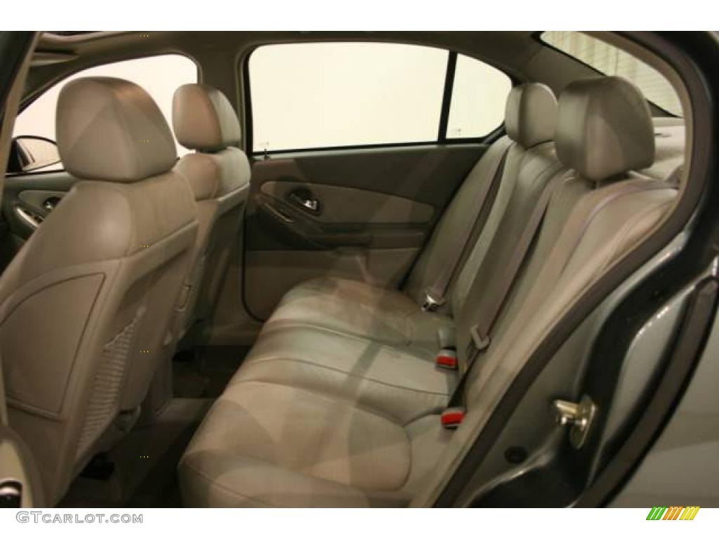 2005 Malibu LT V6 Sedan - Medium Gray Metallic / Gray photo #17