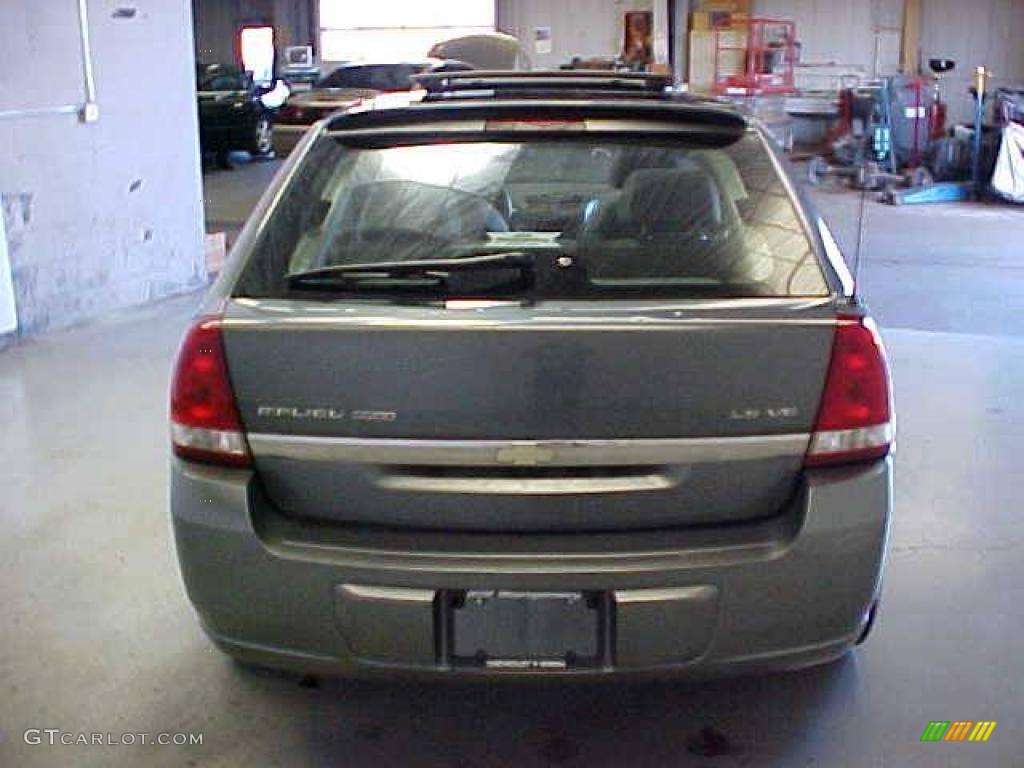 2005 Malibu Maxx LS Wagon - Medium Gray Metallic / Gray photo #16