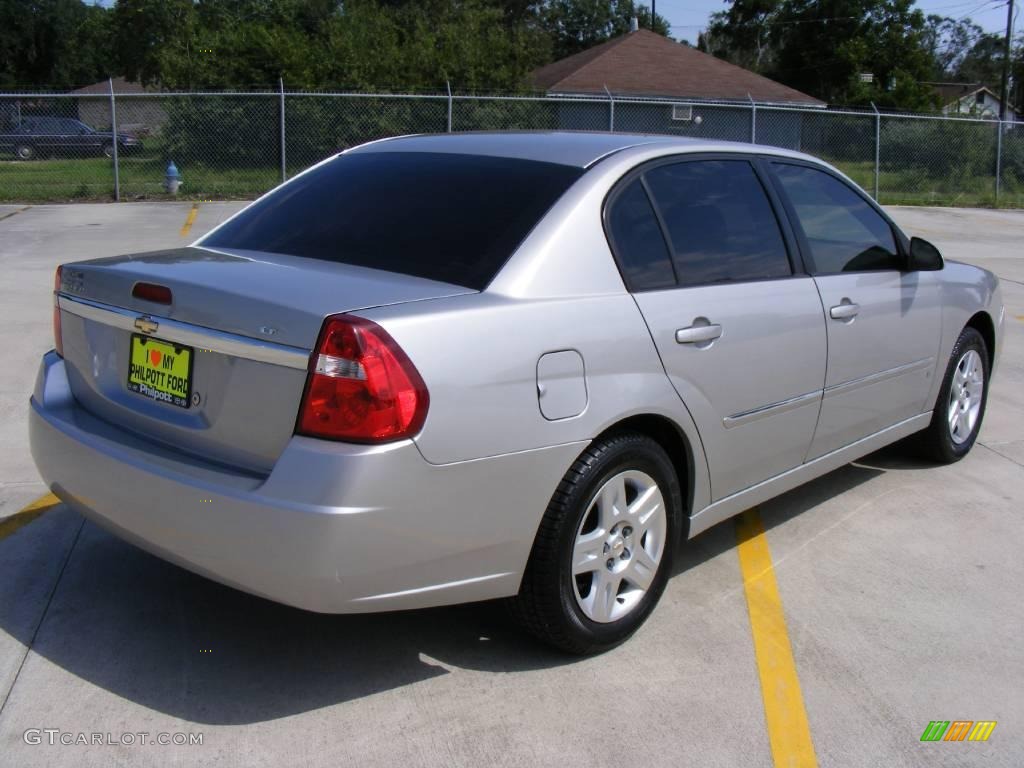 2006 Malibu LT Sedan - Silverstone Metallic / Titanium Gray photo #3