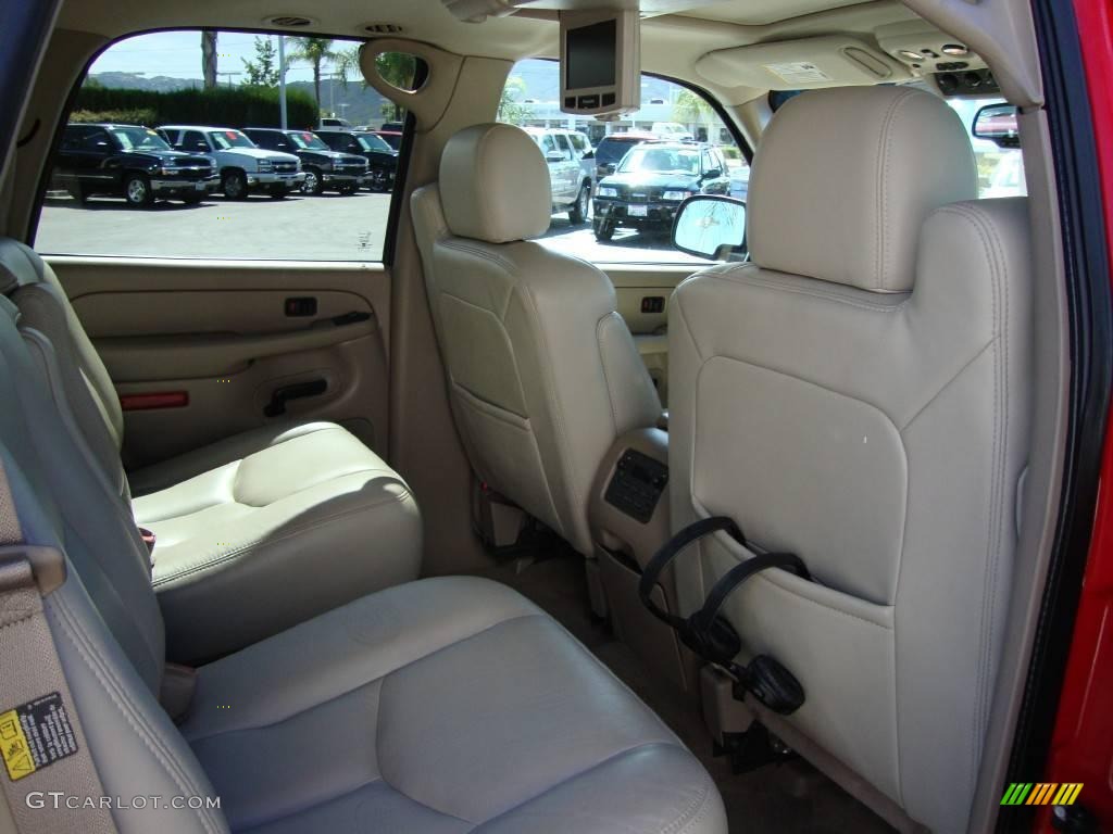 2004 Tahoe LT - Victory Red / Tan/Neutral photo #13