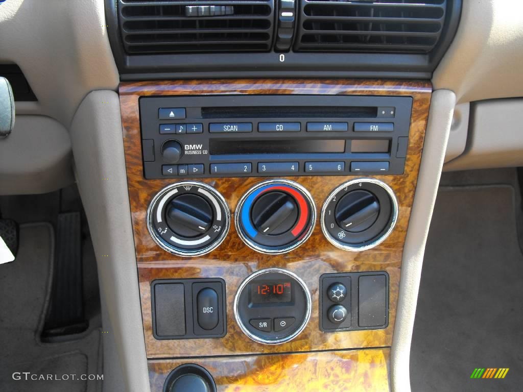 2000 BMW Z3 2.8 Roadster Controls Photo #19095823