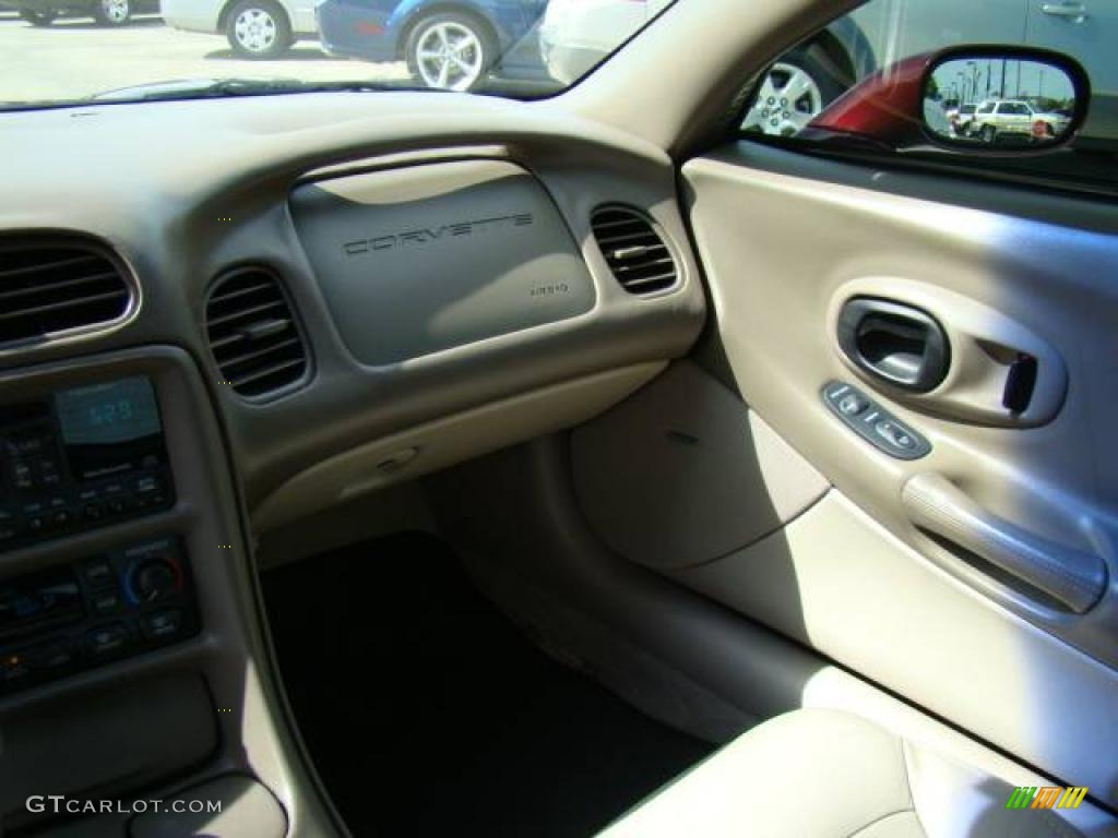 2003 Corvette Coupe - 50th Anniversary Red / Light Oak photo #12