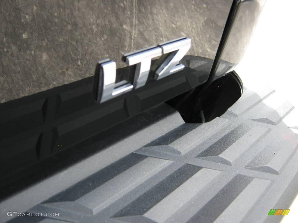 2007 Silverado 1500 LTZ Crew Cab 4x4 - Black / Ebony Black photo #12