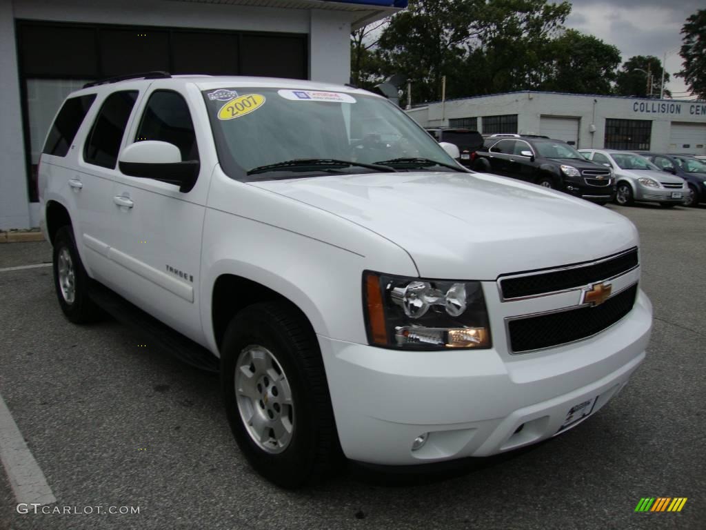 2007 Tahoe LT 4x4 - Summit White / Ebony photo #4