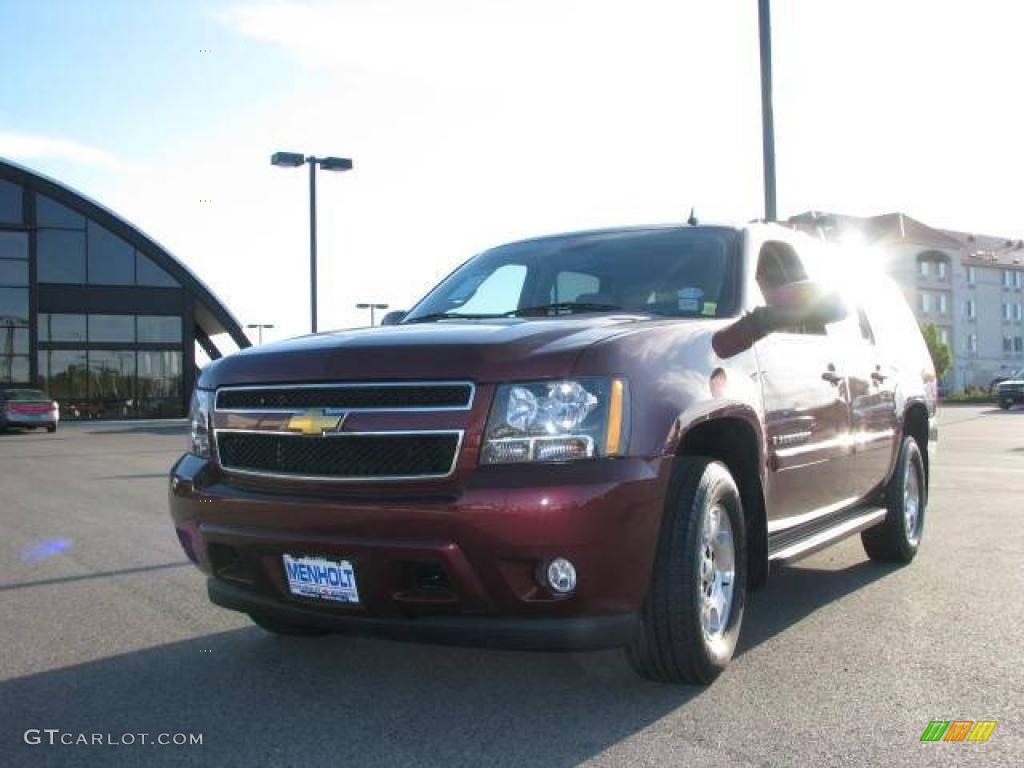 2009 Suburban LT 4x4 - Dark Cherry Metallic / Light Cashmere/Dark Cashmere photo #2