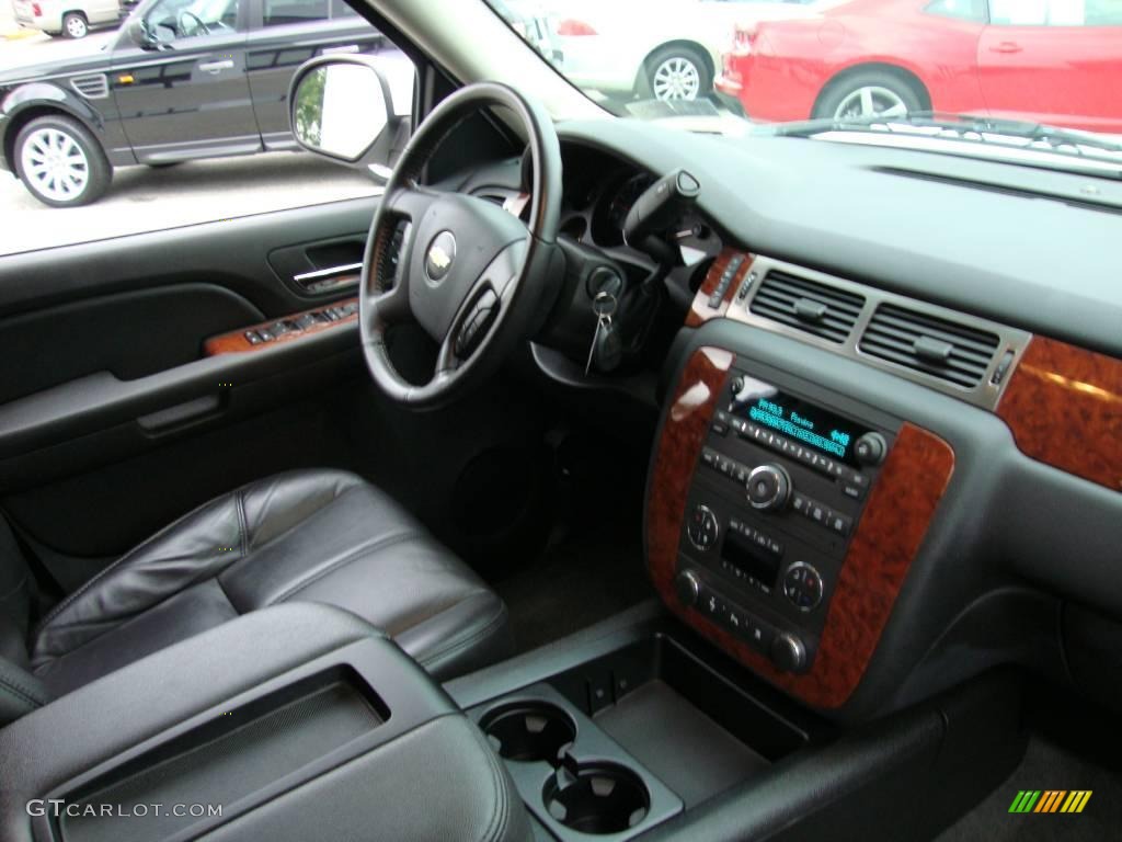 2007 Tahoe LT 4x4 - Summit White / Ebony photo #19