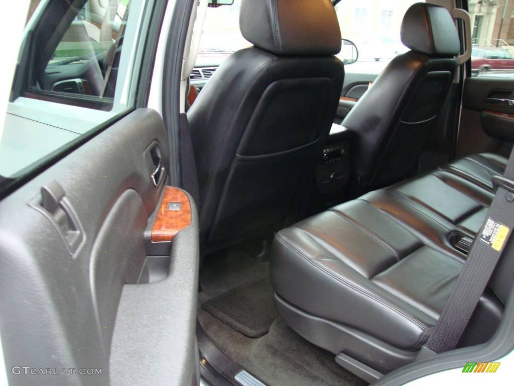 2007 Tahoe LT 4x4 - Summit White / Ebony photo #22