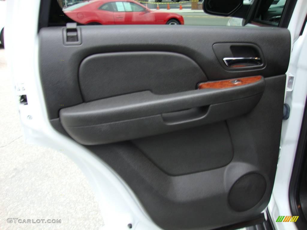 2007 Tahoe LT 4x4 - Summit White / Ebony photo #23