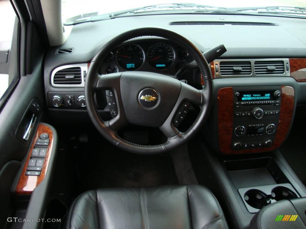 2007 Tahoe LT 4x4 - Summit White / Ebony photo #31