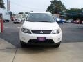 Diamond White Pearl - Outlander ES 4WD Photo No. 19