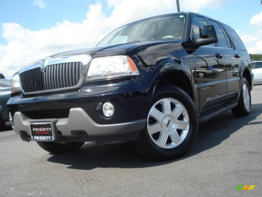 Black Clearcoat Lincoln Aviator