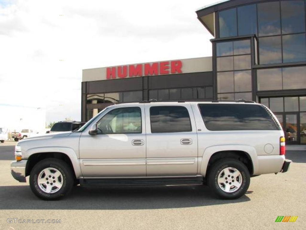 2004 Suburban 1500 LT 4x4 - Silver Birch Metallic / Gray/Dark Charcoal photo #1