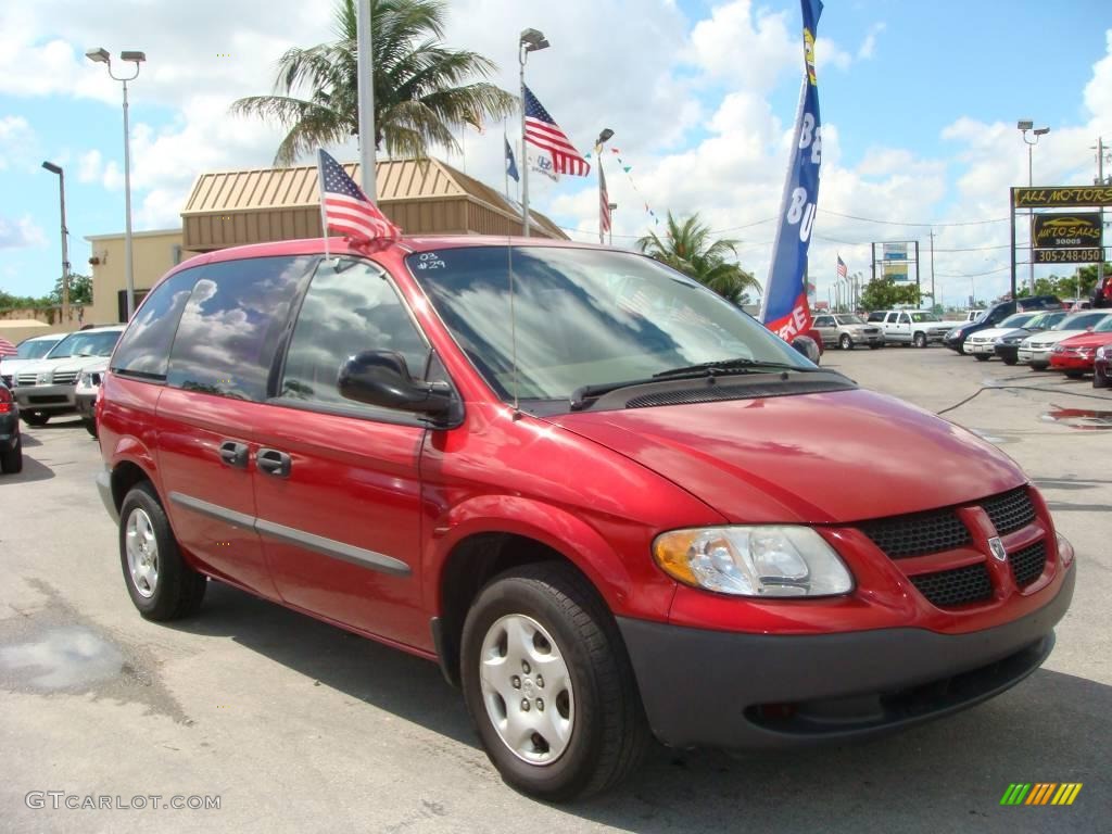 2003 Caravan SE - Inferno Red Tinted Pearl / Sandstone photo #1