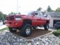 2001 Flame Red Dodge Ram 1500 Sport Club Cab 4x4  photo #2