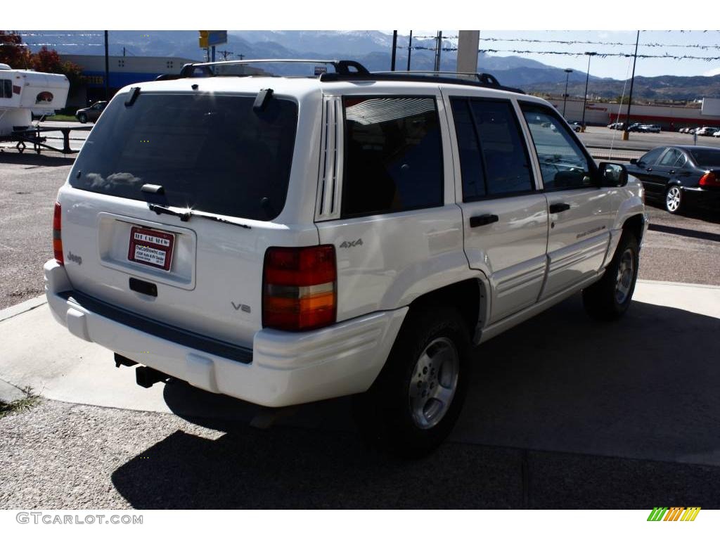 1998 Grand Cherokee Laredo 4x4 - Stone White / Gray photo #4