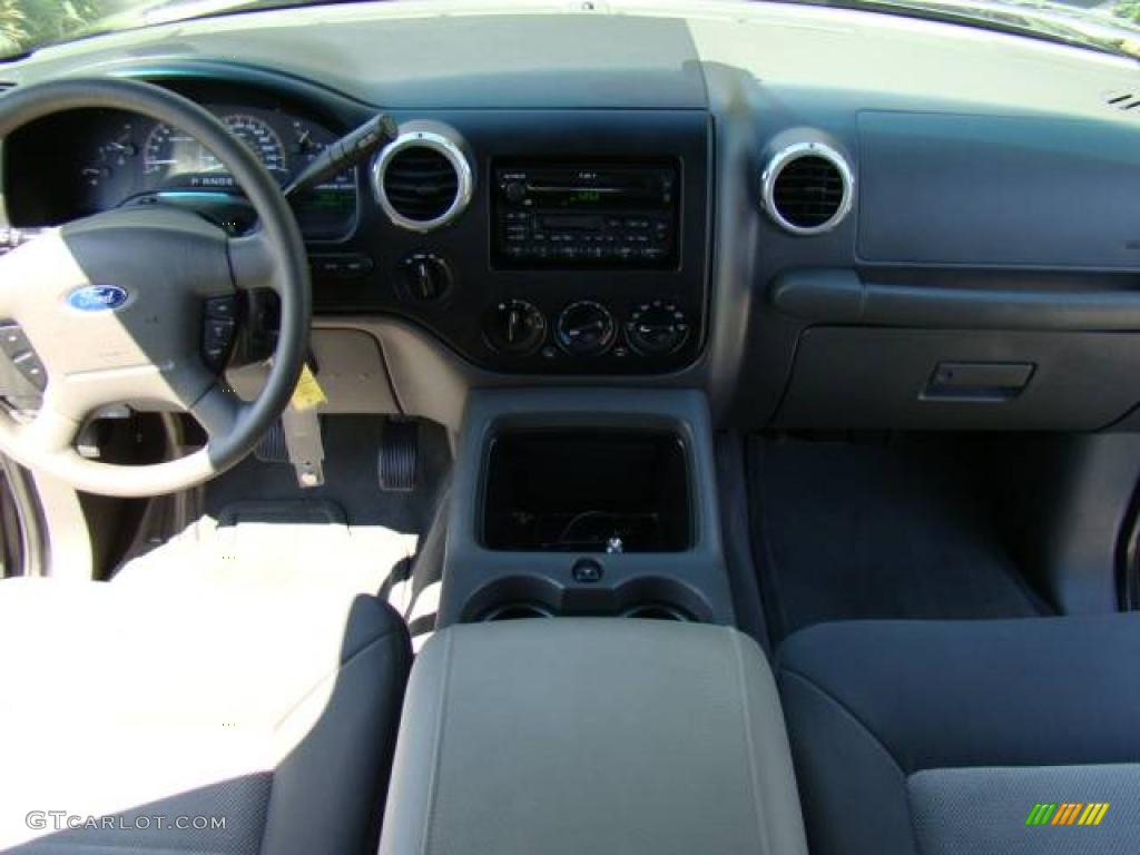 2003 Expedition XLT 4x4 - Dark Shadow Grey Metallic / Flint Grey photo #15