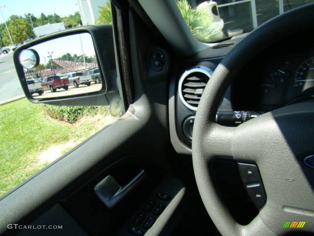 2003 Expedition XLT 4x4 - Dark Shadow Grey Metallic / Flint Grey photo #18