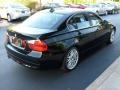 Jet Black - 3 Series 330xi Sedan Photo No. 4