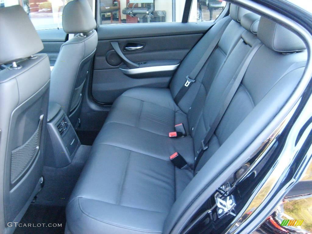 2006 3 Series 330xi Sedan - Jet Black / Black photo #12