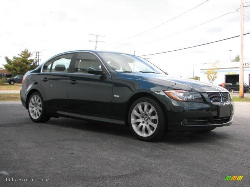 2006 3 Series 330xi Sedan - Deep Green Metallic / Beige photo #3