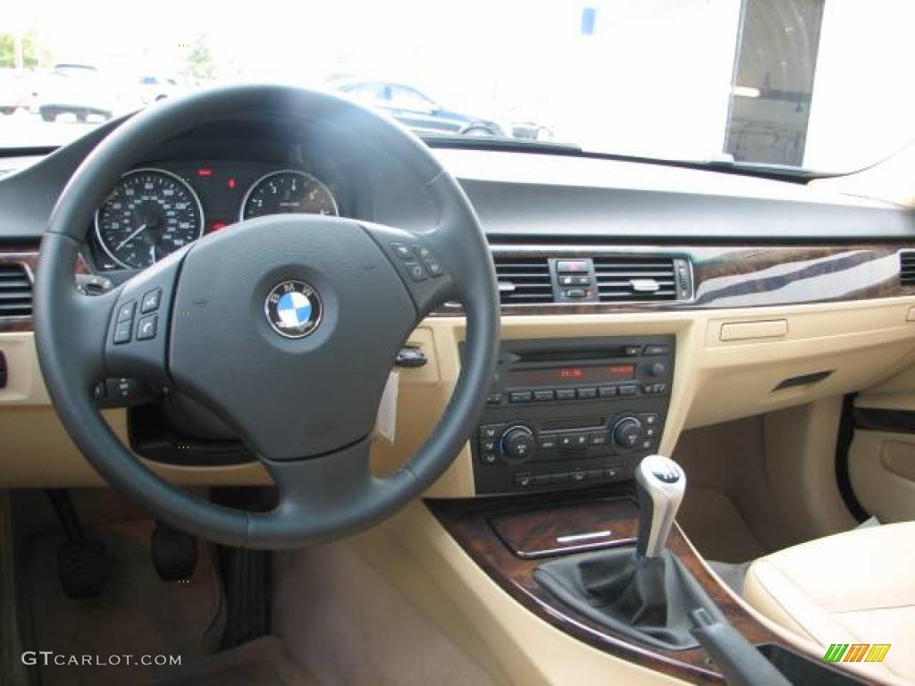 2006 3 Series 330xi Sedan - Deep Green Metallic / Beige photo #7