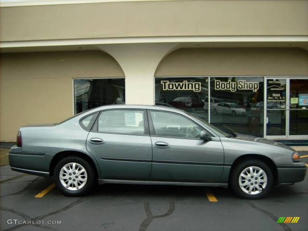 2005 Impala  - Medium Gray Metallic / Medium Gray photo #3